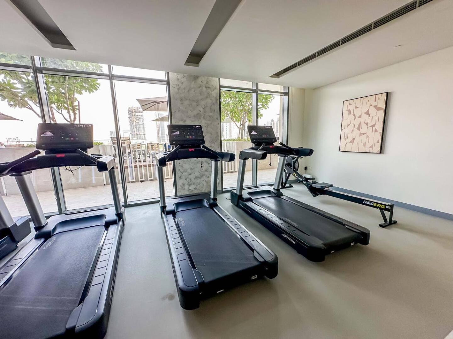Lux Bright 2br With Palm Jumeirah Views * Dubai