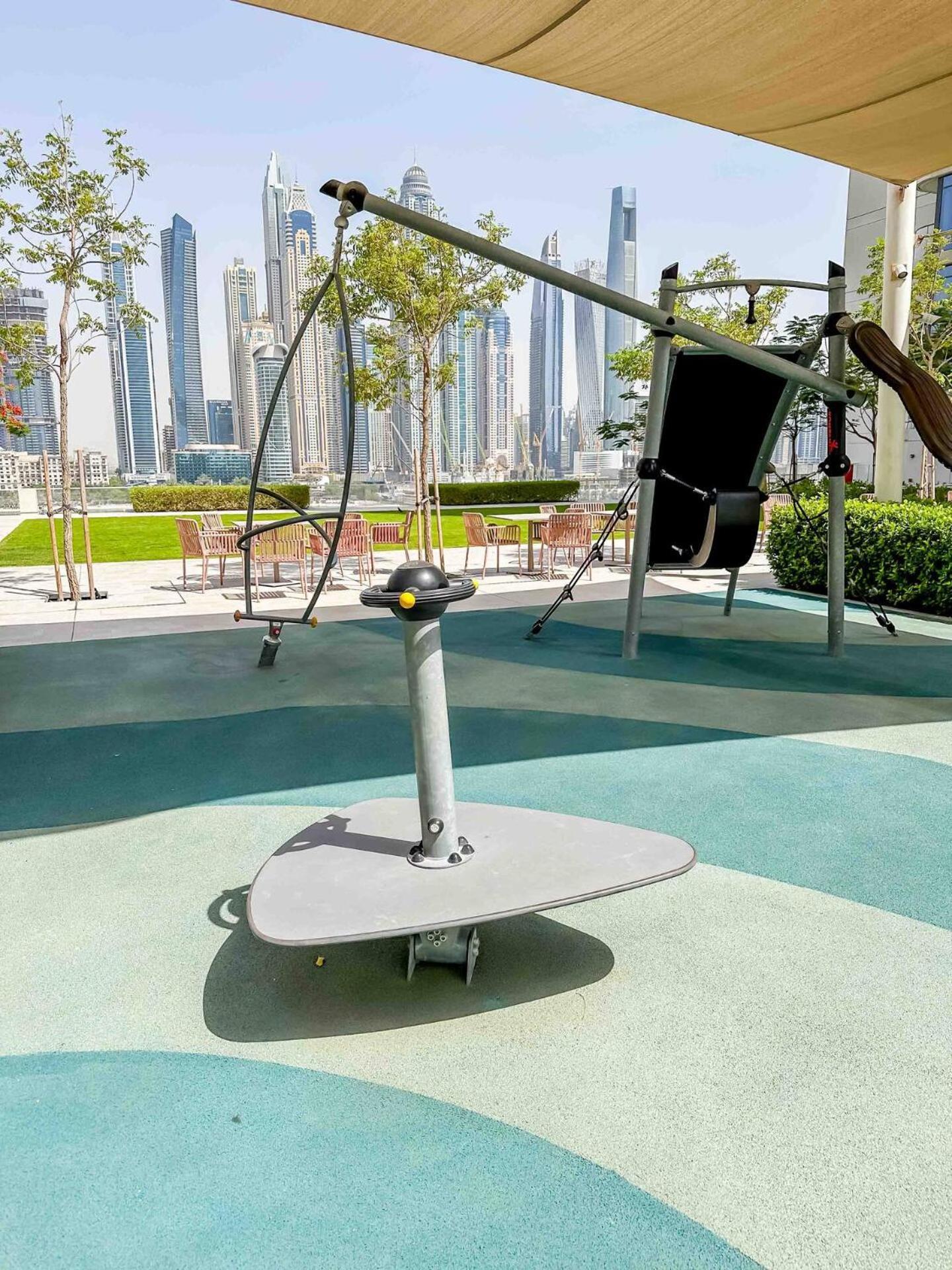 Lux Bright 2br With Palm Jumeirah Views Apartment *