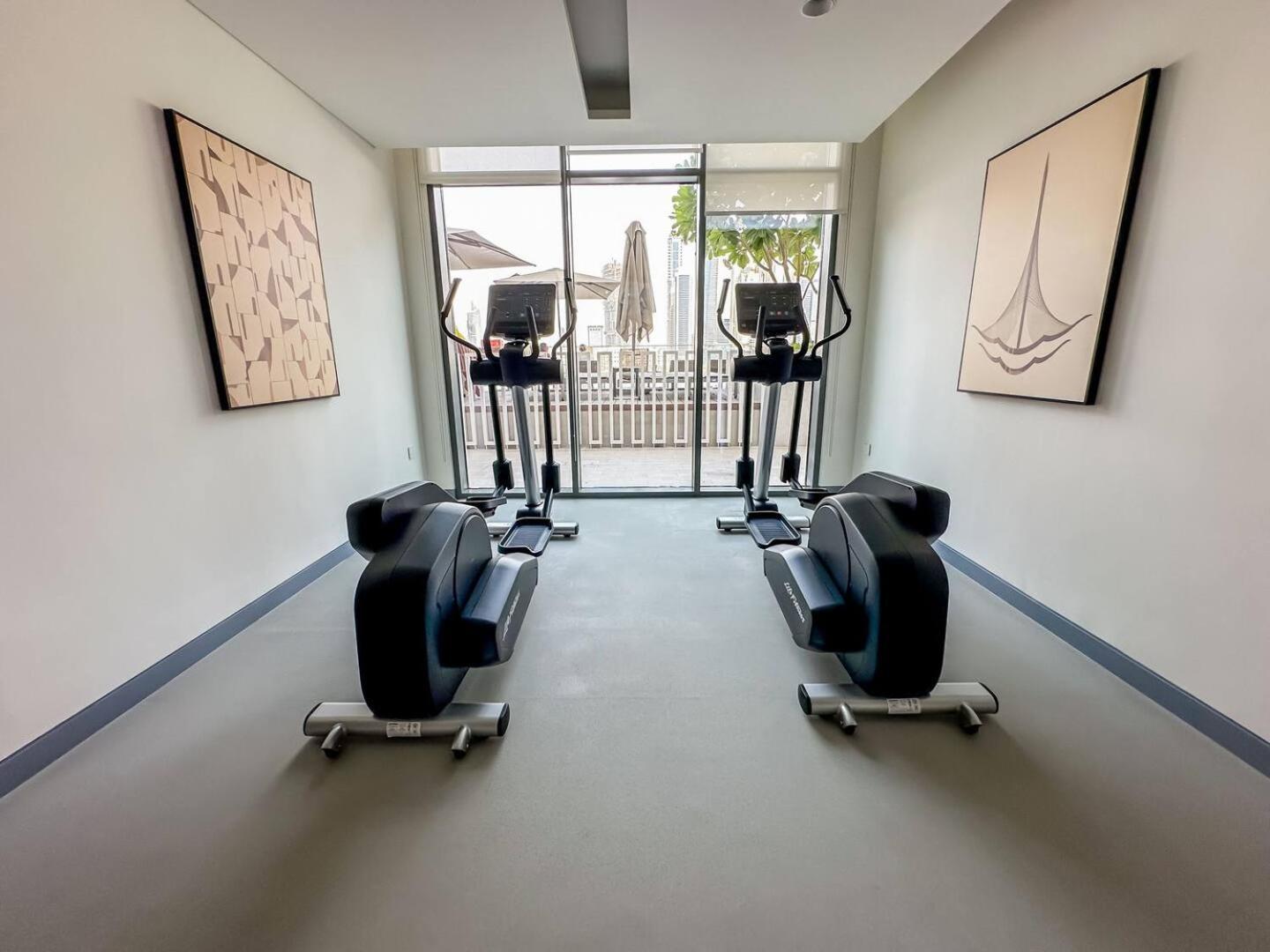 Lux Bright 2br With Palm Jumeirah Views Dubai